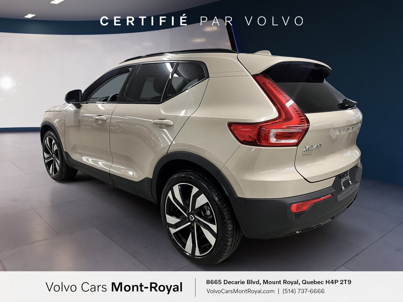 2025 Volvo XC40 - Image 4