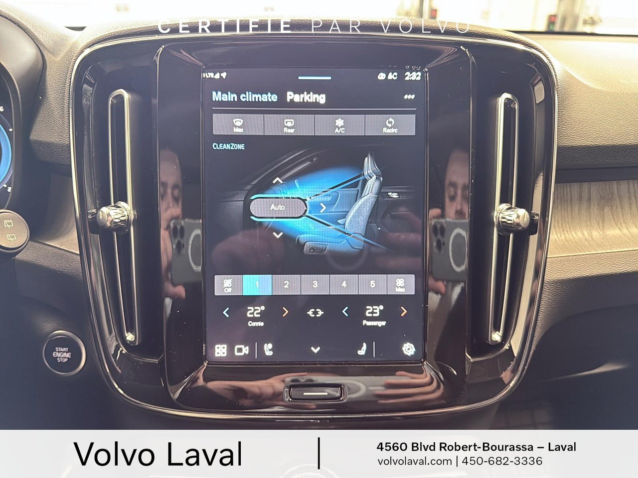 2024 Volvo XC40 - Image 16