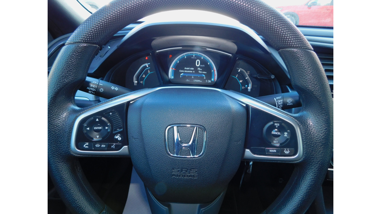 2017 Honda Civic - Image 21