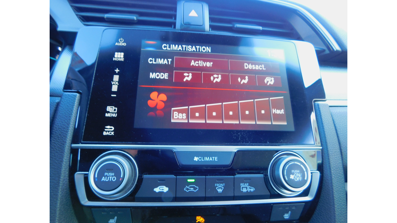 2017 Honda Civic - Image 27