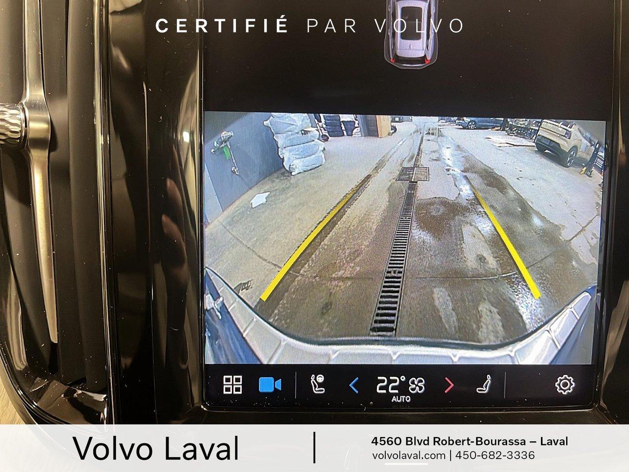 2023 Volvo XC60 - Image 15