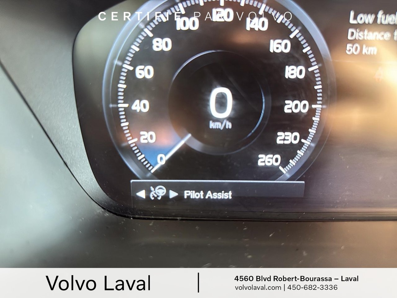 2022 Volvo XC90 - Image 12