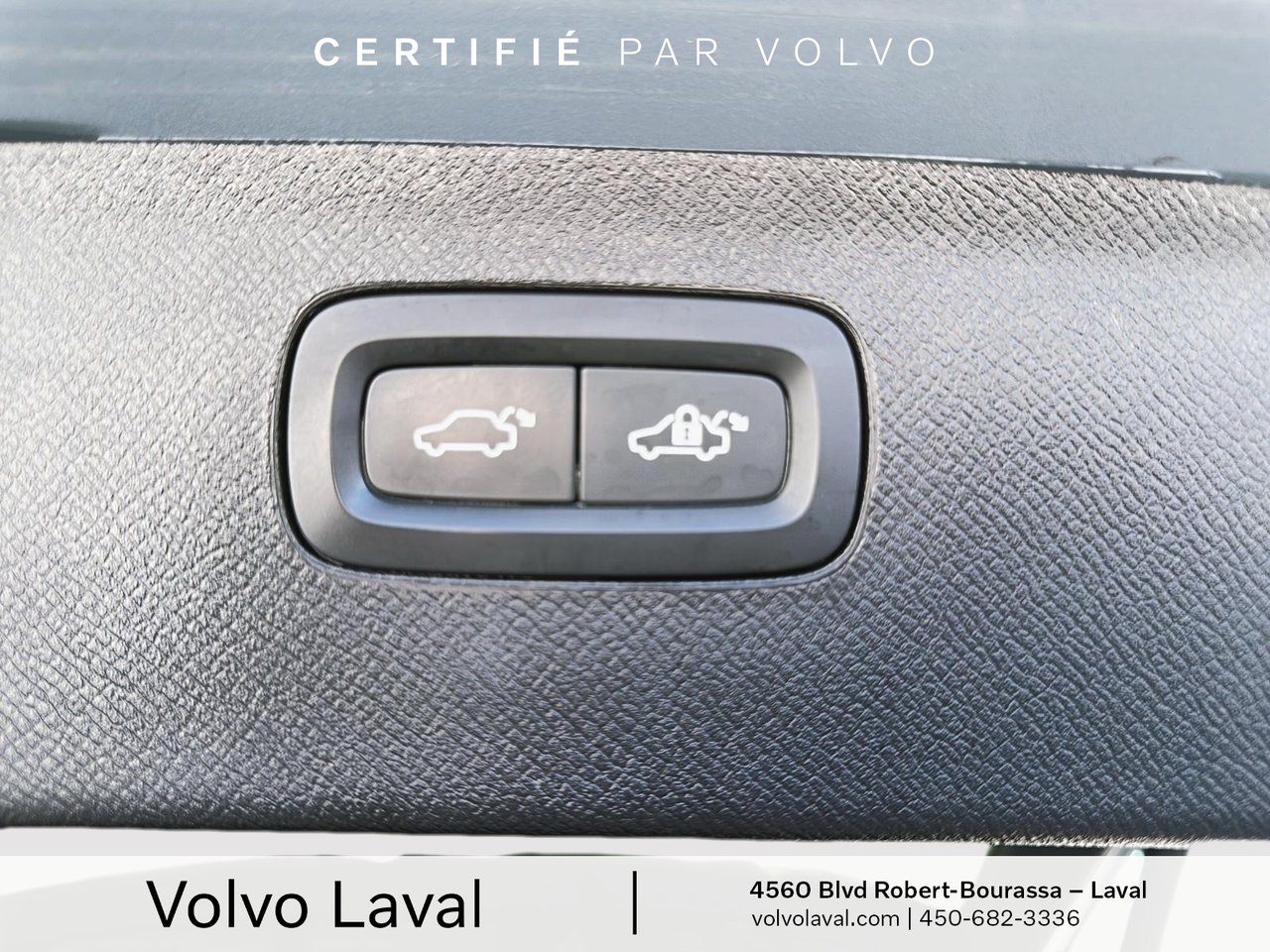 2022 Volvo XC90 - Image 22