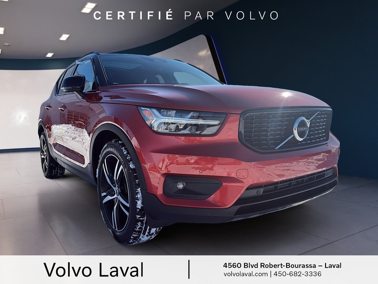 2022 Volvo XC40 - Image 3