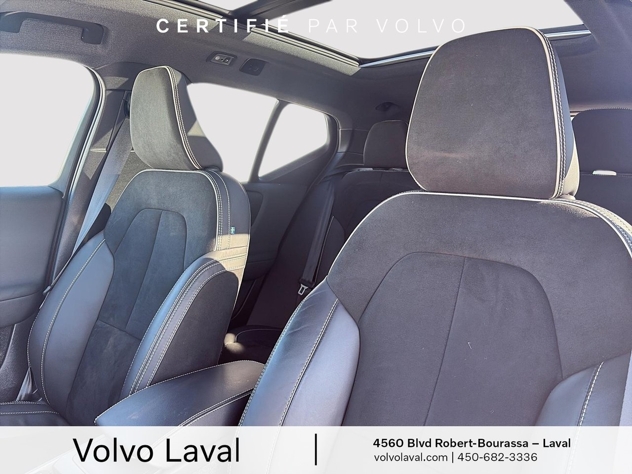 2022 Volvo XC40 - Image 10