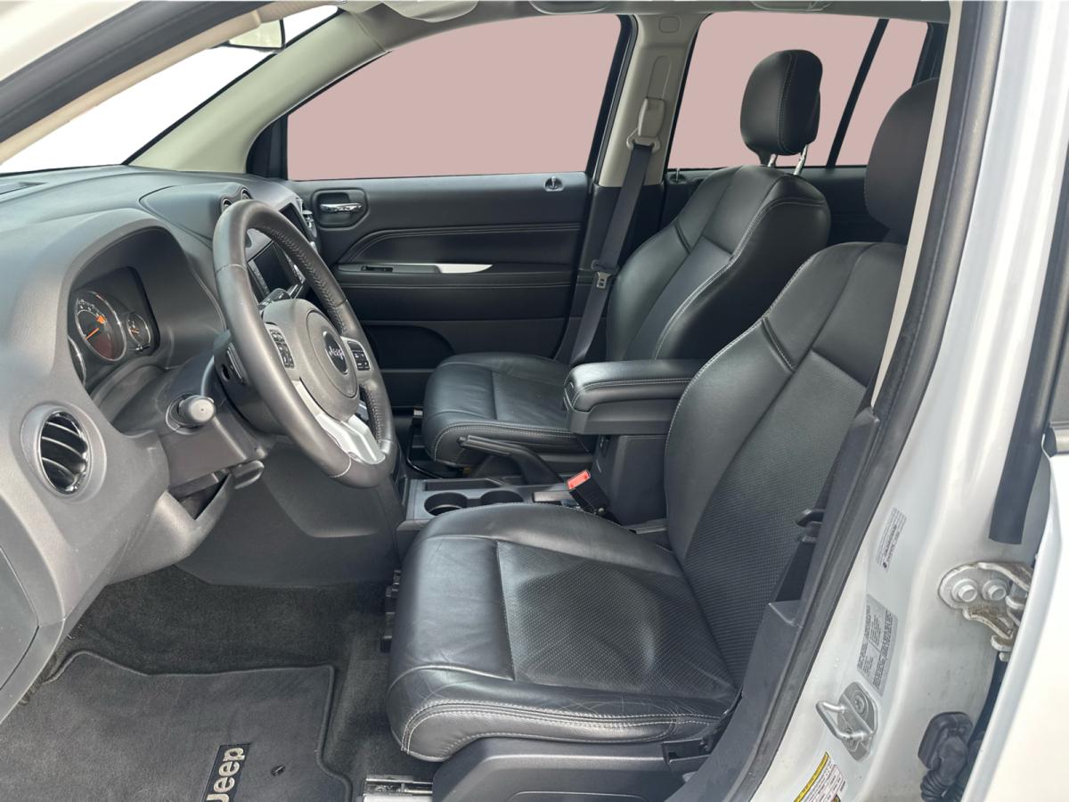 2016 Jeep Compass - Image 10