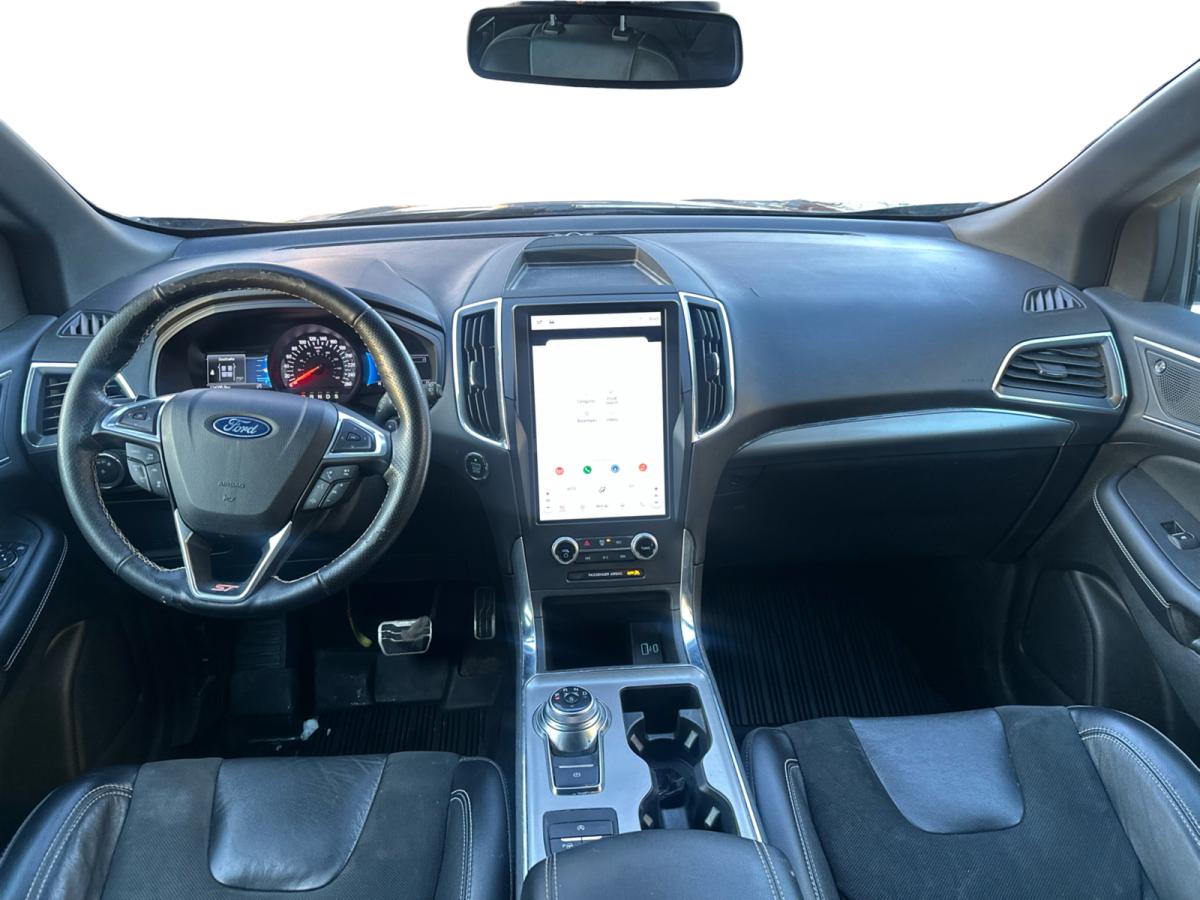 2022 Ford Edge - Image 10