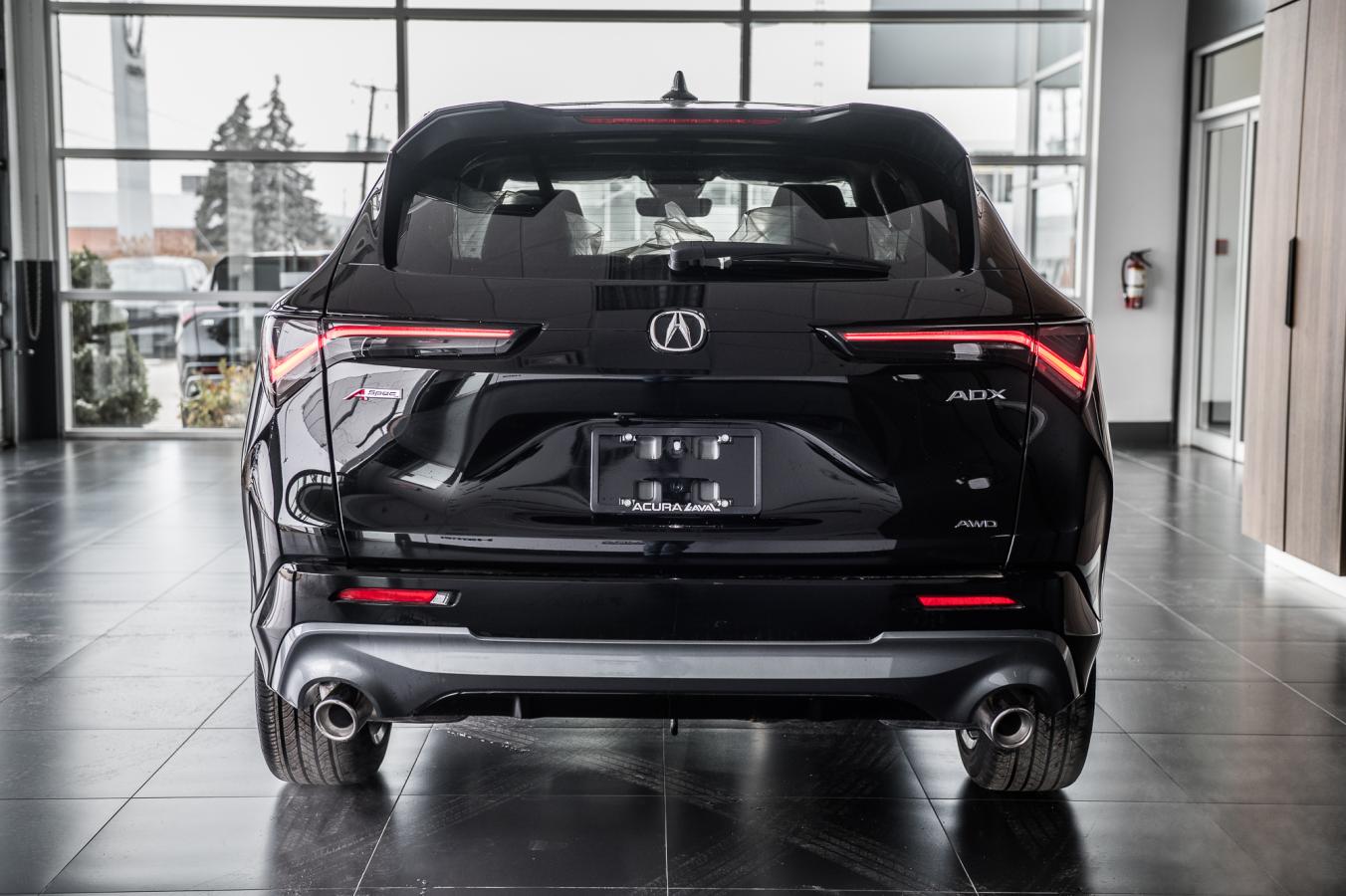 2026 Acura ADX - Image 8