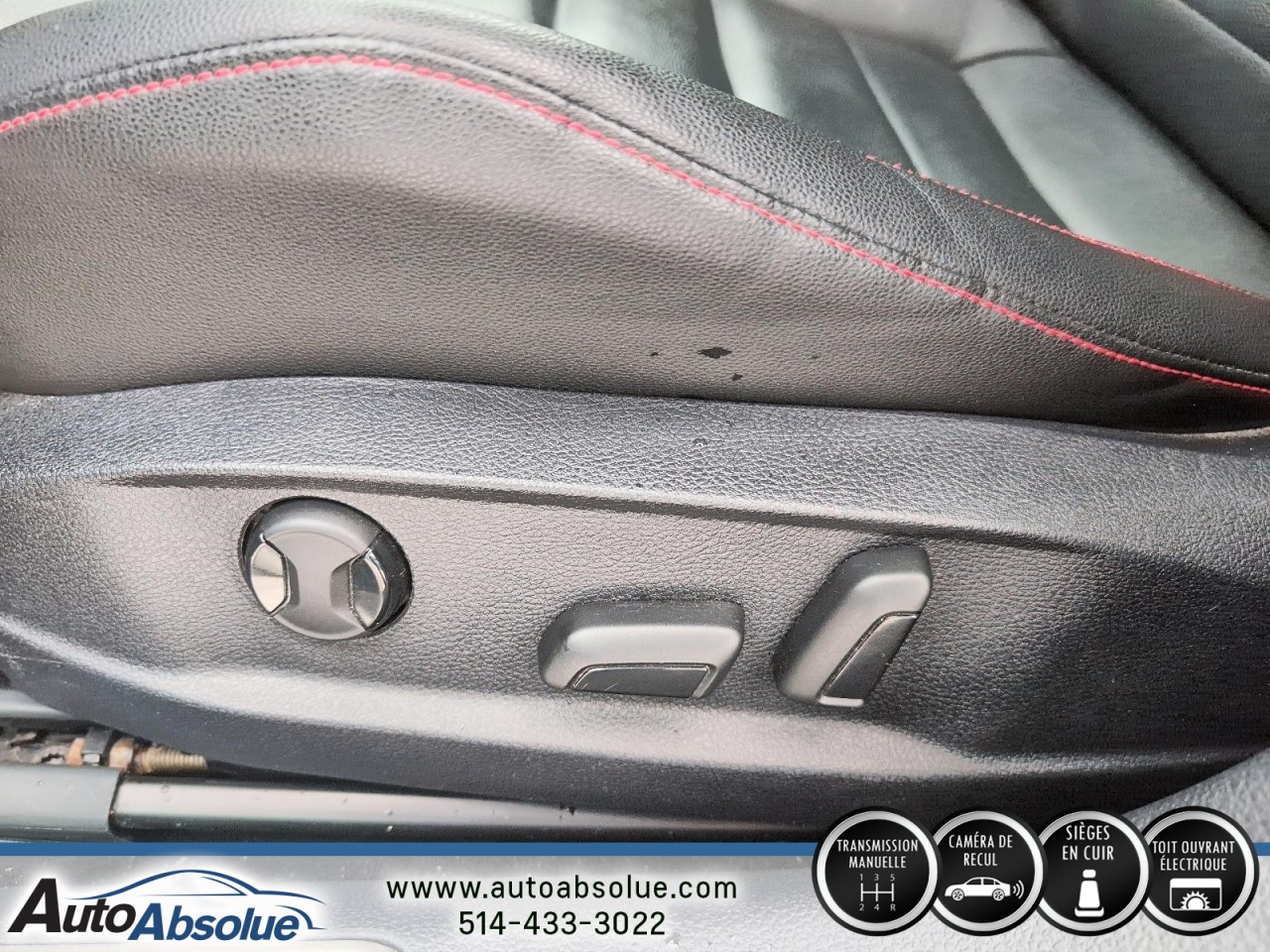 2019 Volkswagen GTI - Image 13