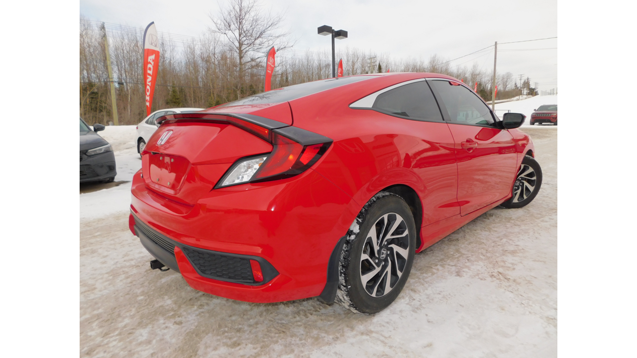 2017 Honda Civic - Image 35