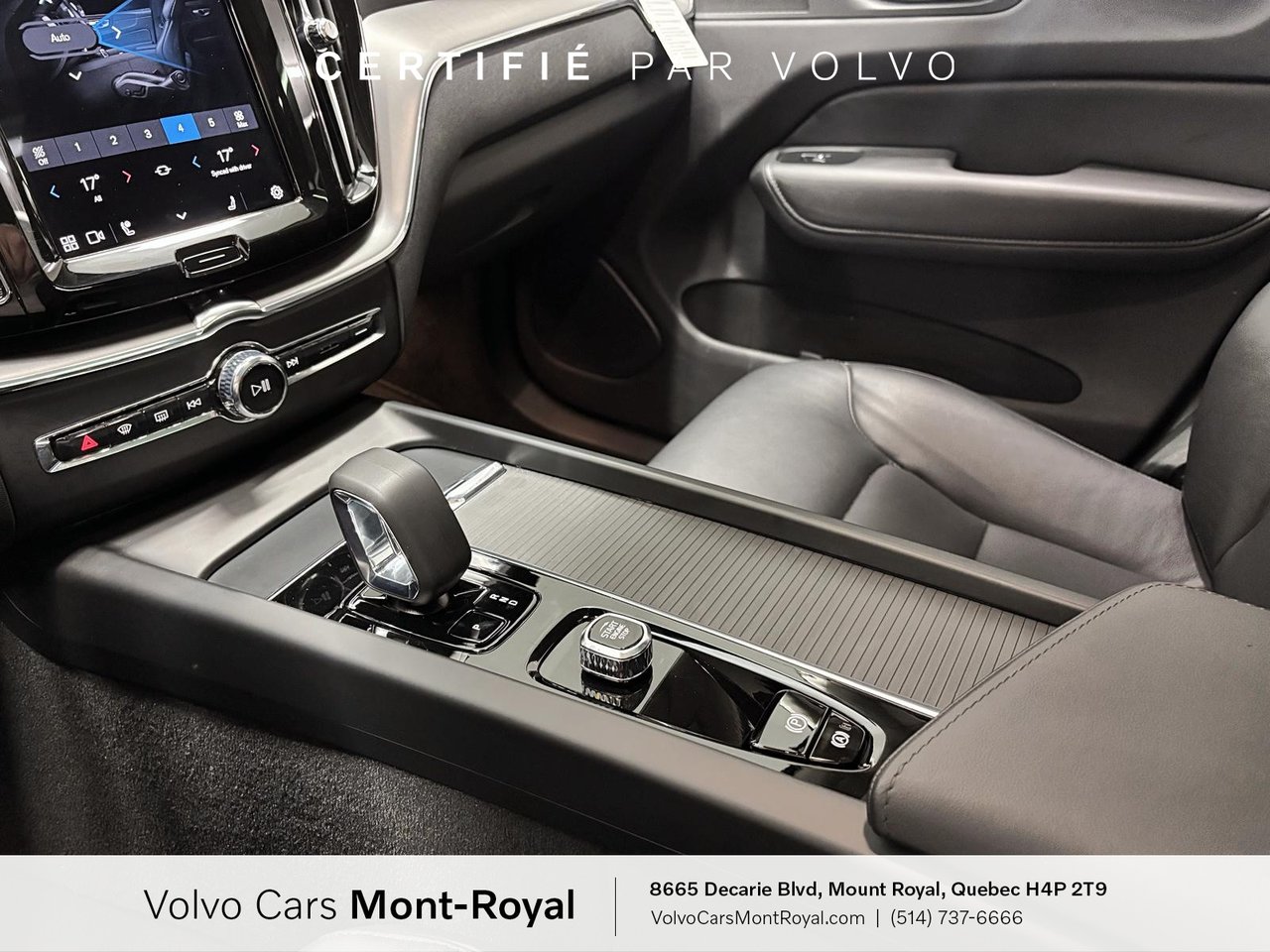 2025 Volvo XC60 - Image 12