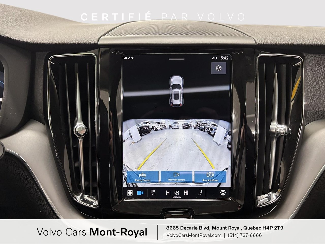 2025 Volvo XC60 - Image 14