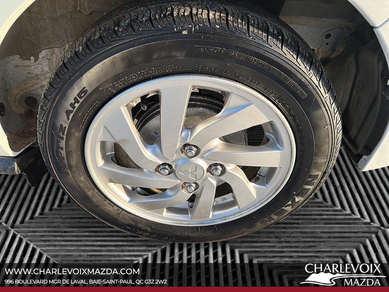 2023 Mitsubishi Mirage - Image 21