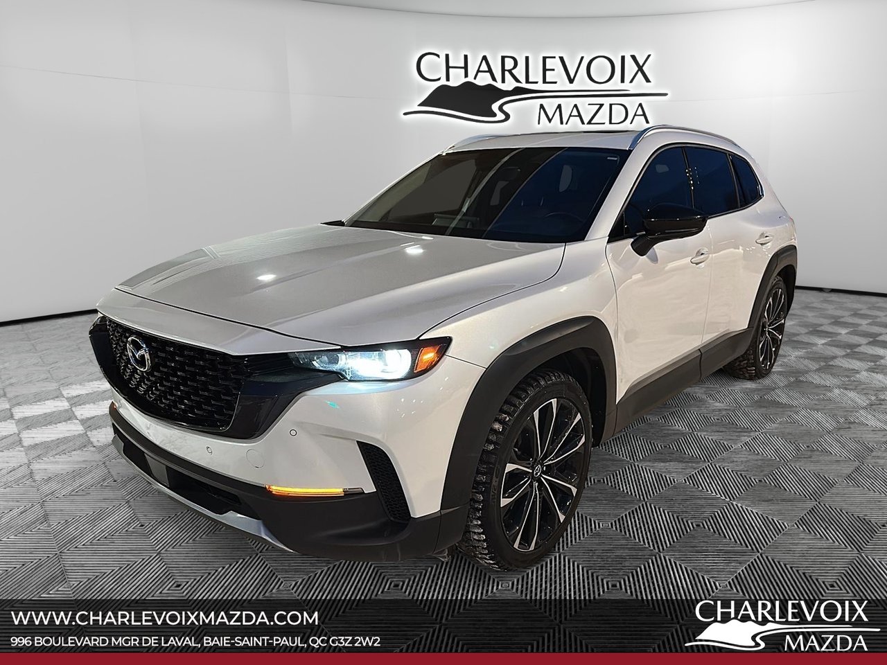 2024 Mazda CX-50 - Image 20