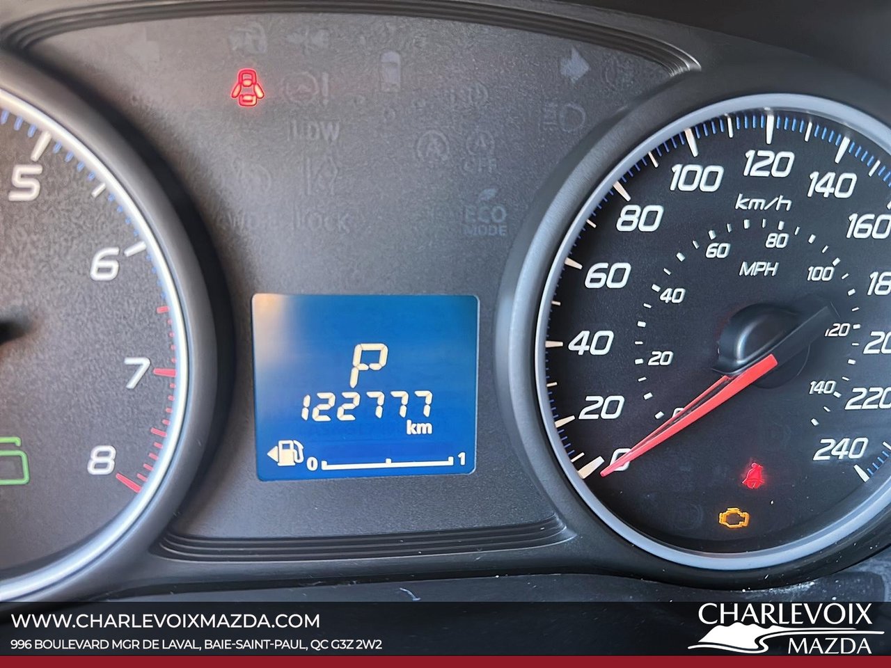 2016 Mitsubishi Outlander - Image 13