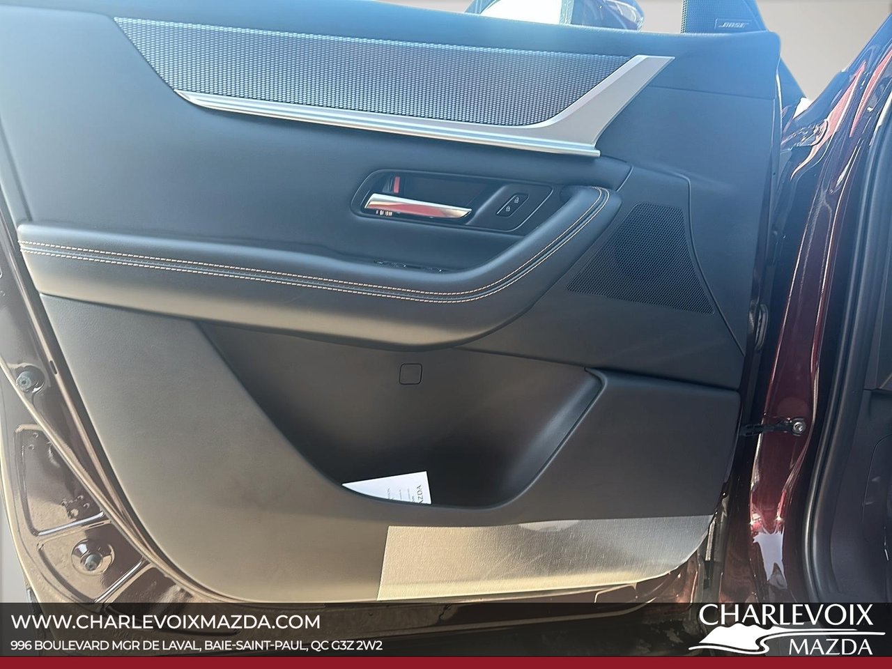 2025 Mazda CX-90 PHEV - Image 27