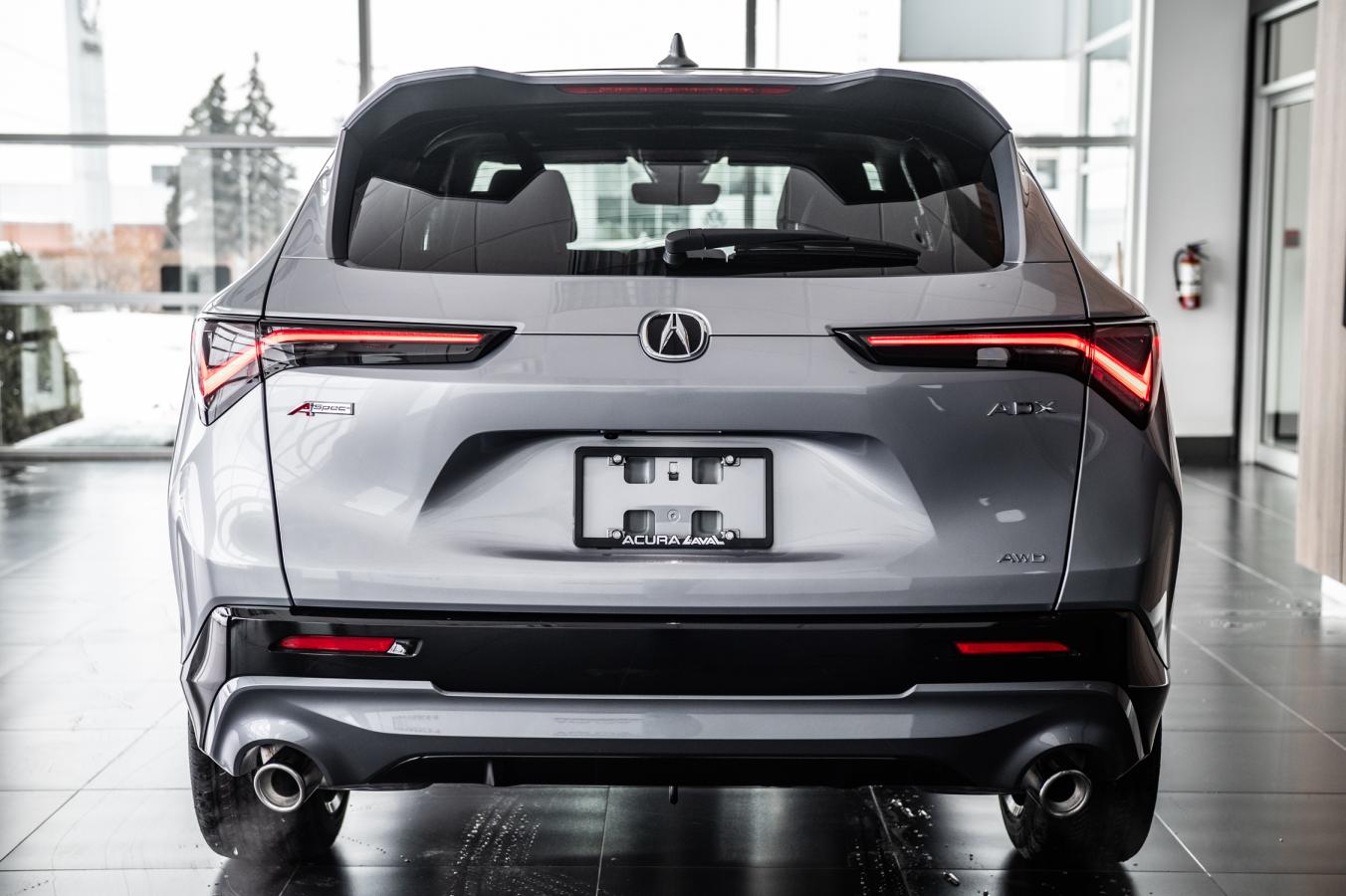 2025 Acura ADX - Image 11