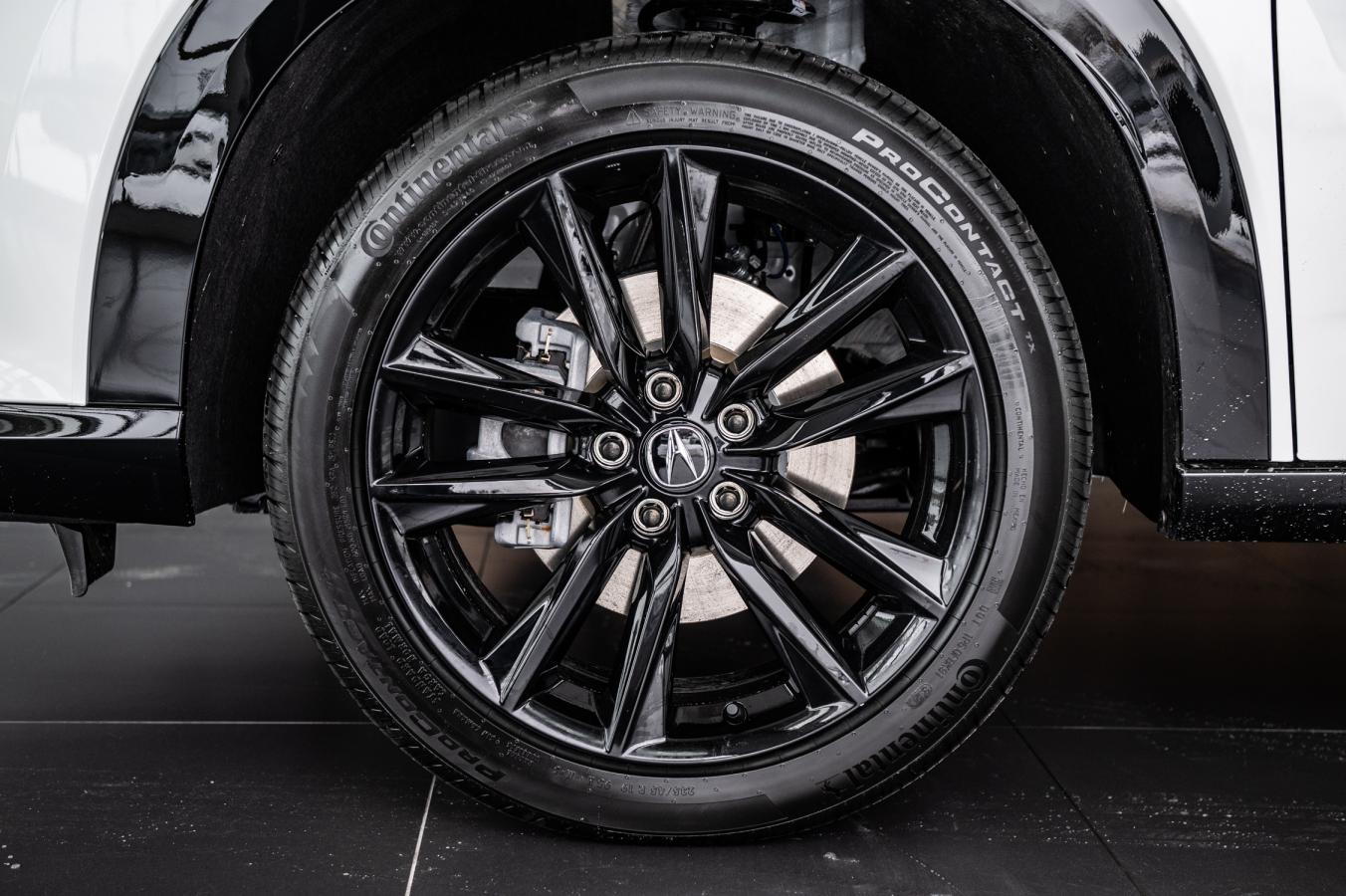 2026 Acura ADX - Image 5