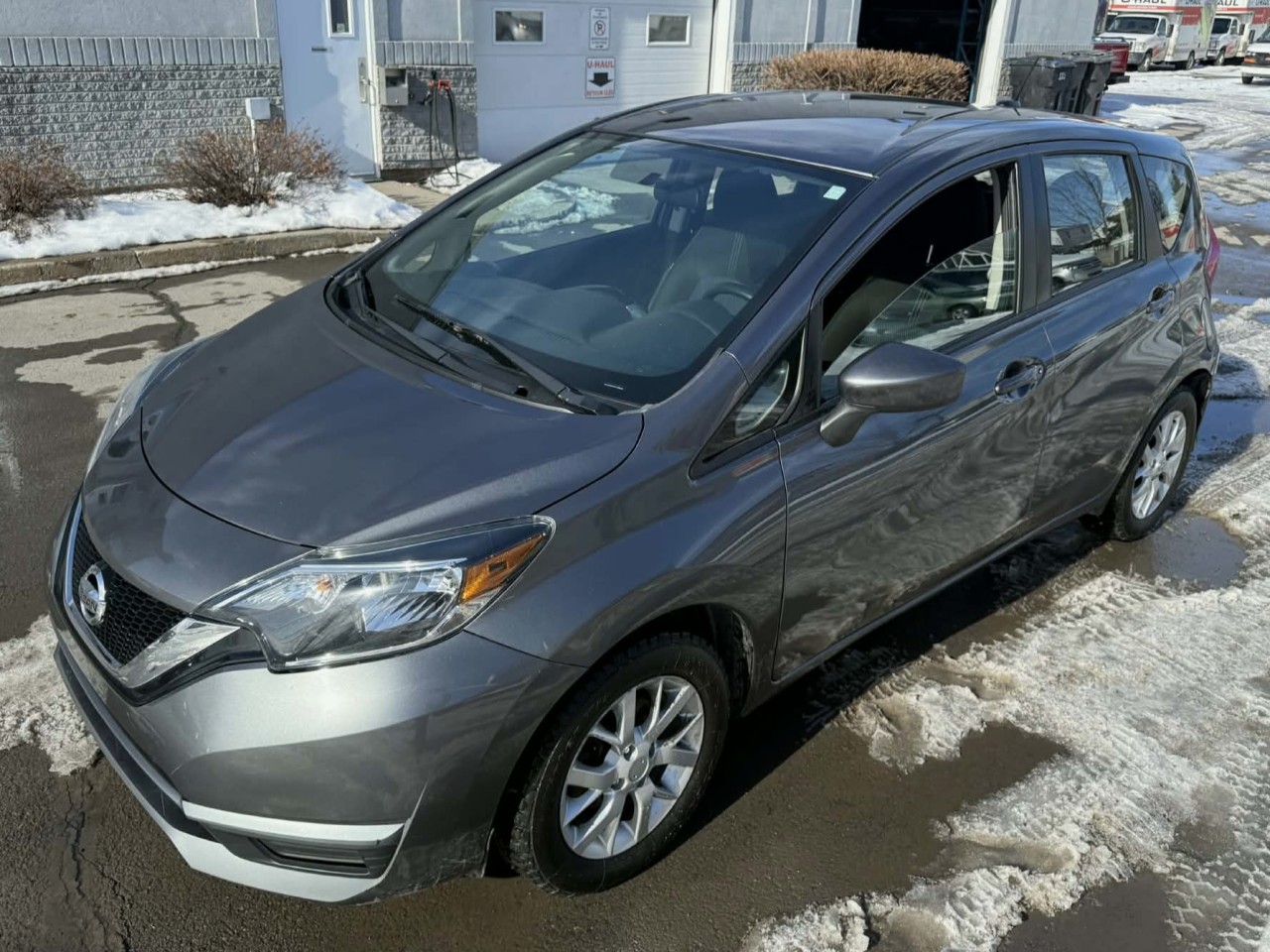 2017 Nissan Versa Note - Image 2