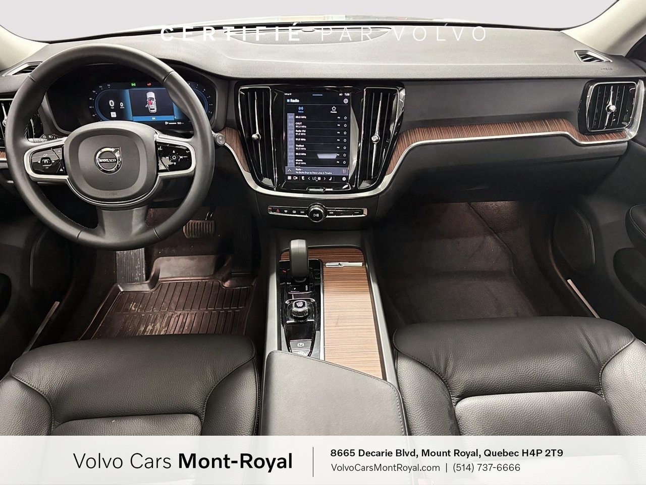 2025 Volvo V60 Cross Country - Image 8