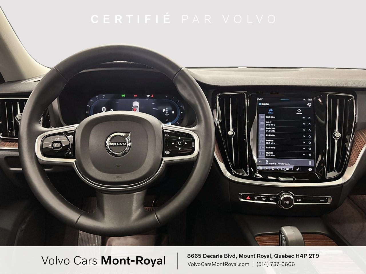 2025 Volvo V60 Cross Country - Image 10