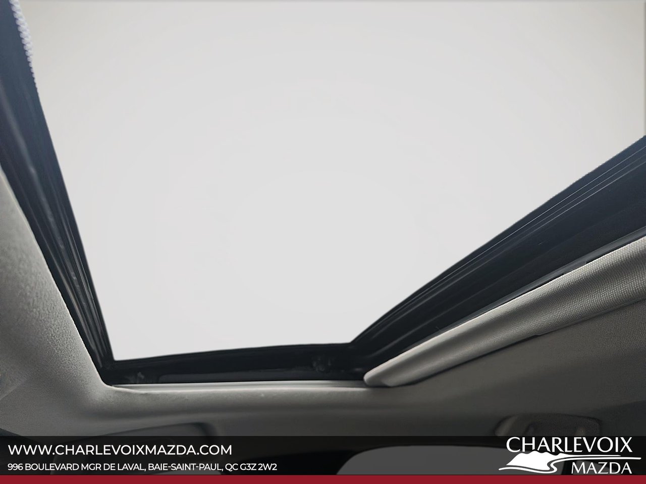 2023 Mazda Mazda3 - Image 16