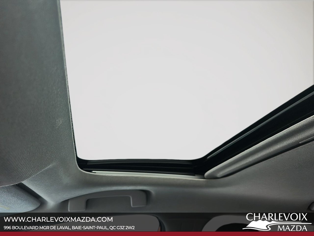 2023 Nissan Sentra - Image 16