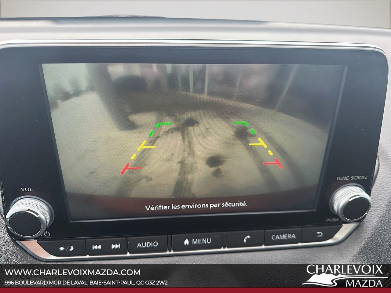 2023 Nissan Sentra - Image 17