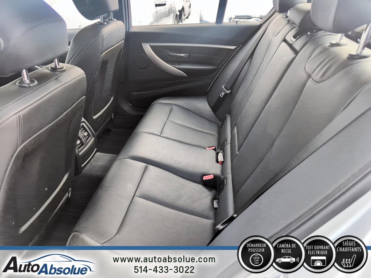 2018 BMW 330i xDrive - Image 9