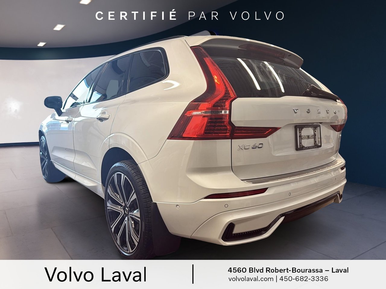 2022 Volvo XC60 - Image 5