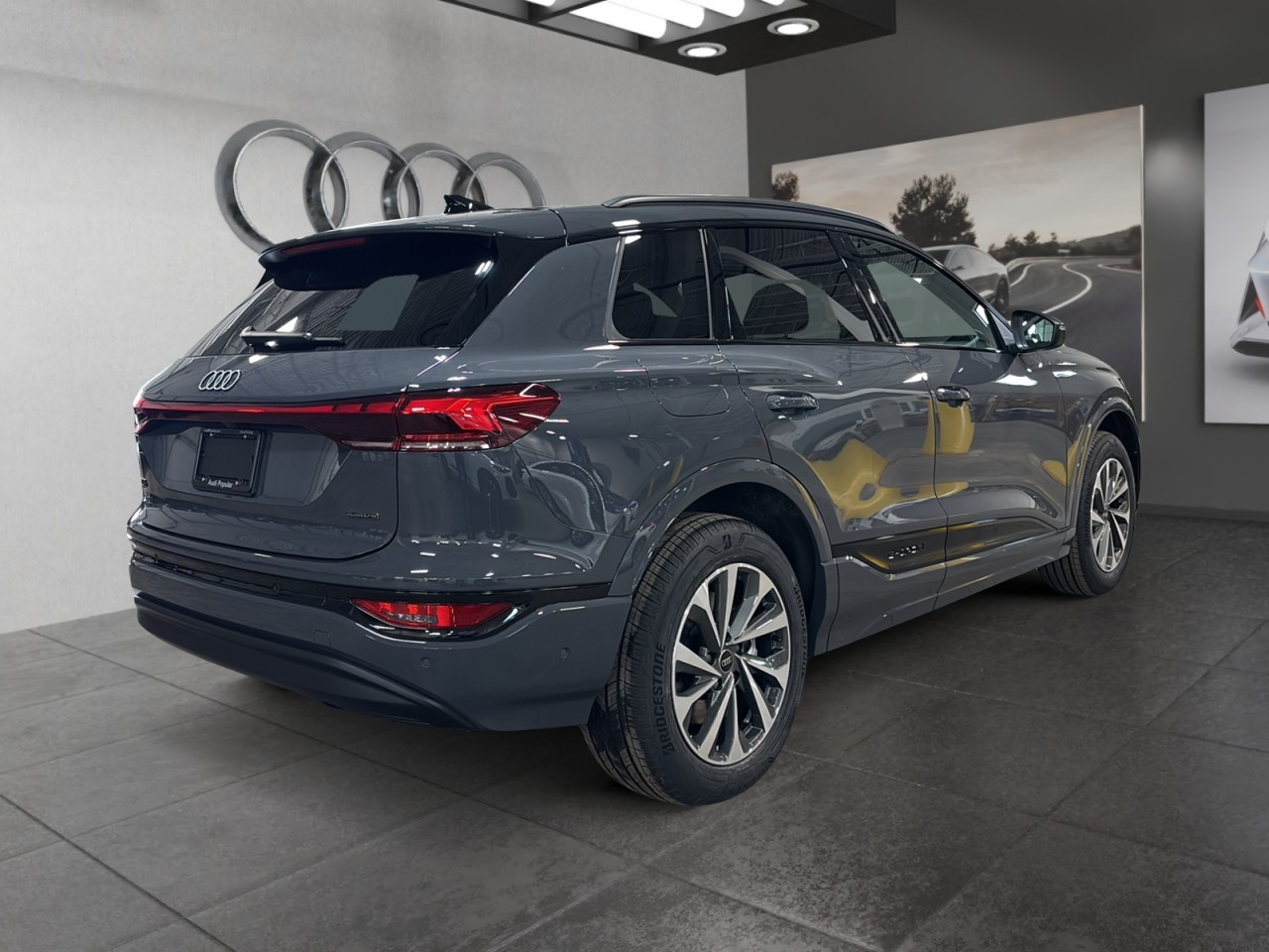 2025 Audi Q6 e-tron - Image 5