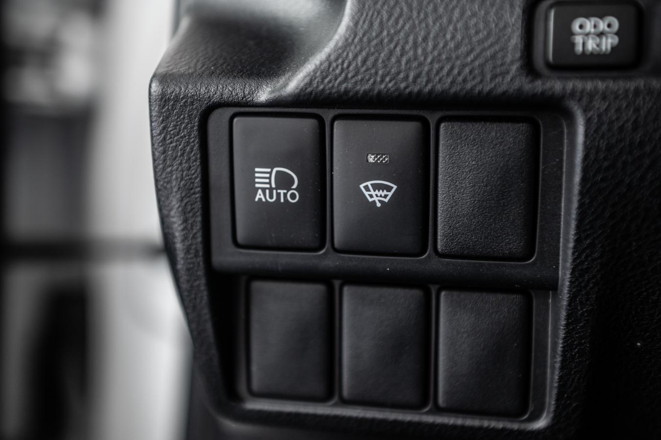 2019 Lexus IS 300 - Image 15