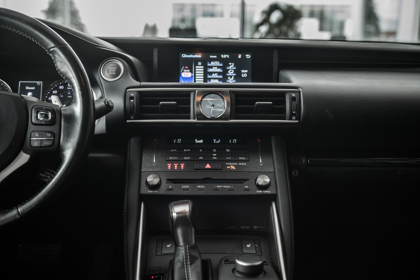2019 Lexus IS 300 - Image 30