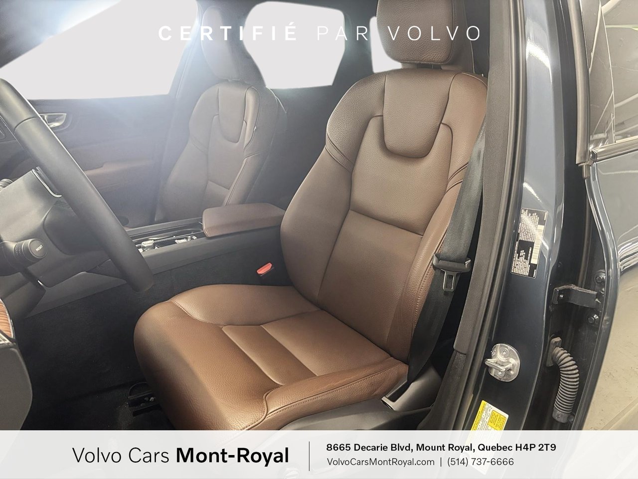 2025 Volvo XC60 Plug-In Hybrid - Image 7