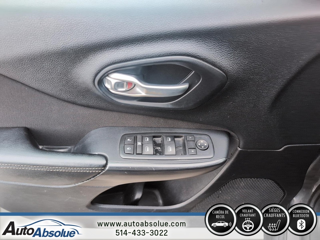 2016 Jeep Cherokee - Image 12