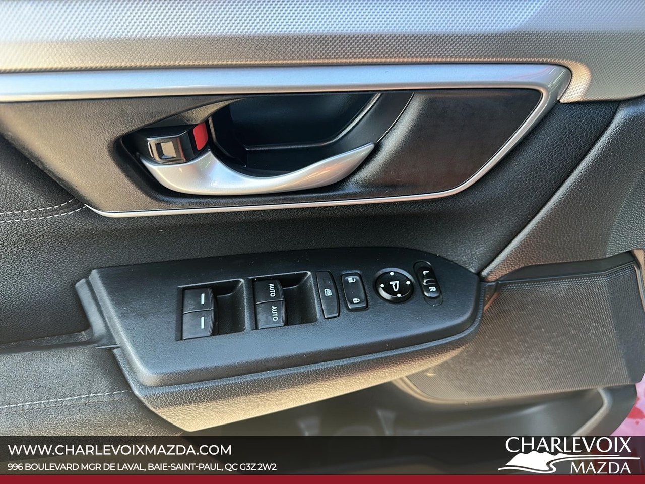 2020 Honda CR-V - Image 11