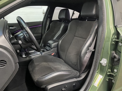 2021 Dodge Charger - Image 16