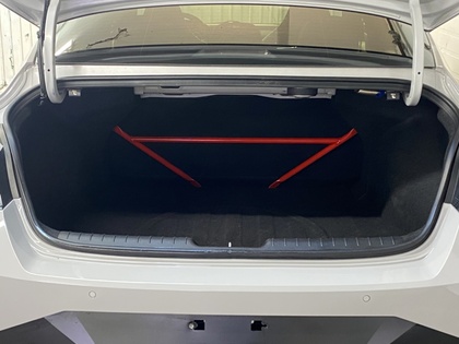 2023 Hyundai Elantra N - Image 32