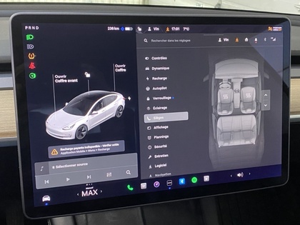 2021 Tesla Model 3 - Image 26