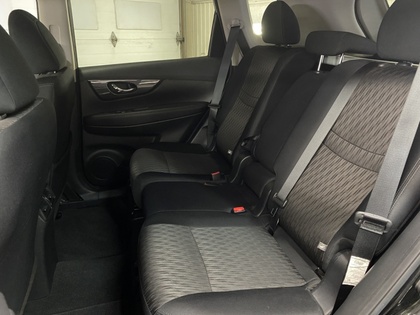 2022 Nissan Sentra - Image 17