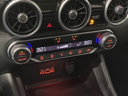 2022 Nissan Sentra - Image 25