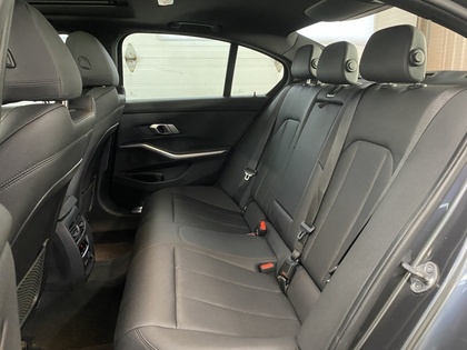 2020 BMW 3 Series - Image 20