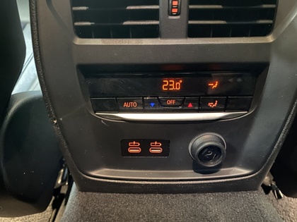 2020 BMW 3 Series - Image 21