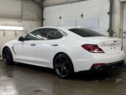 2021 Genesis G70 - Image 5