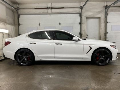 2021 Genesis G70 - Image 9