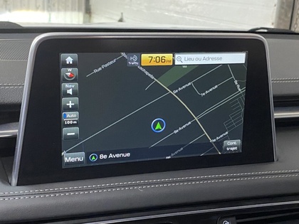 2021 Genesis G70 - Image 27