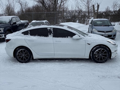 2020 Tesla Model 3 - Image 3