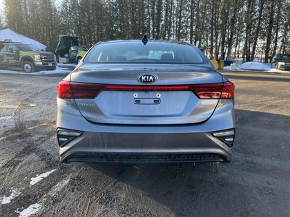 2021 Kia Forte - Image 4