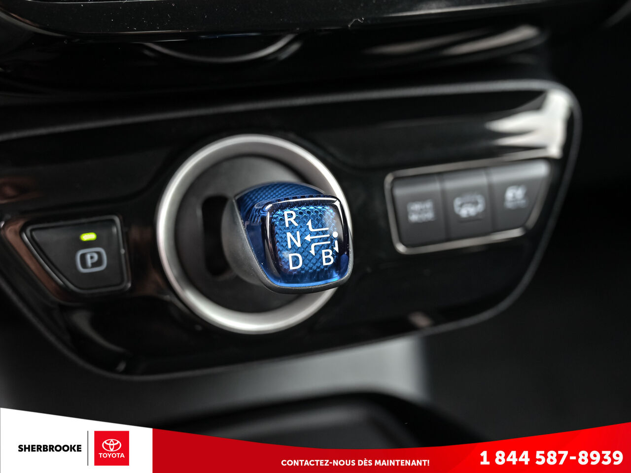 2020 Toyota Prius Prime - Image 15