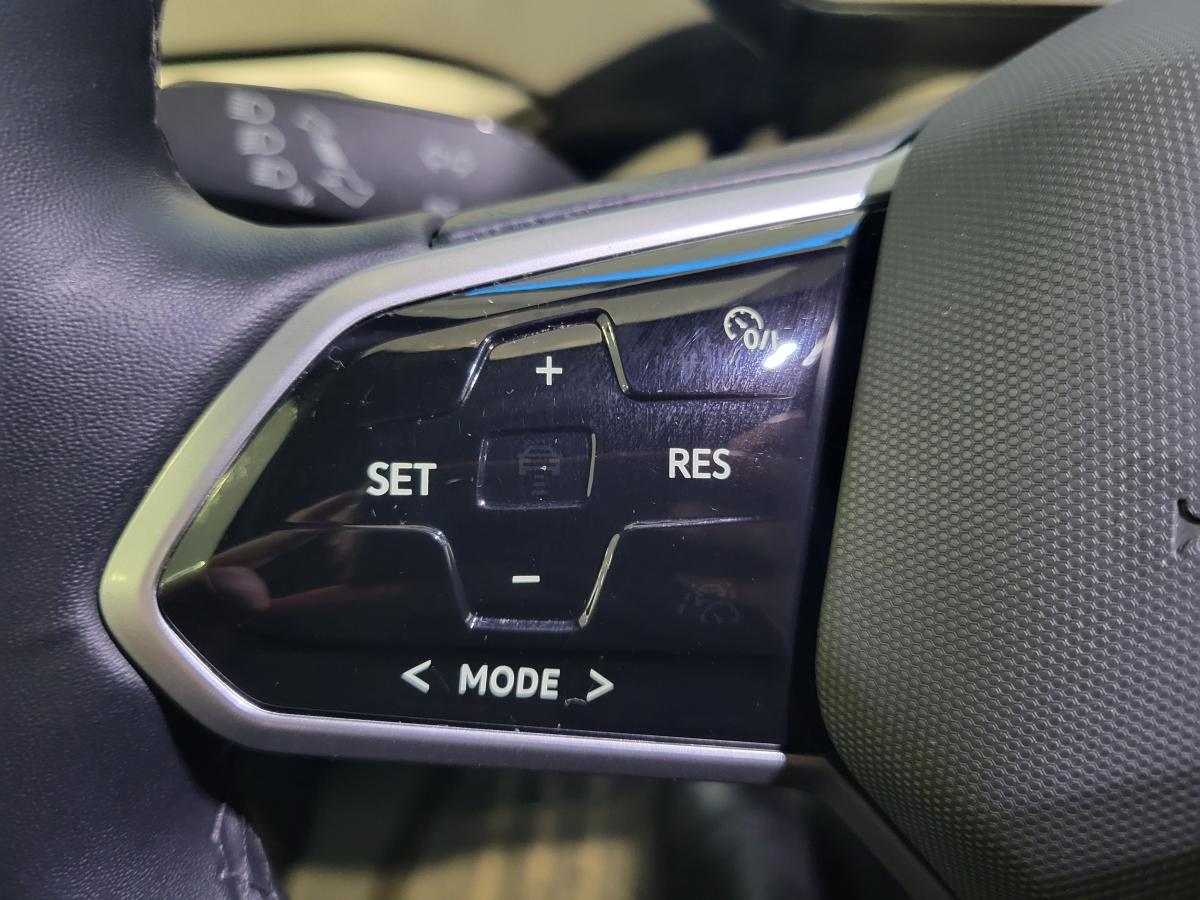 2024 Volkswagen ID.4 - Image 13